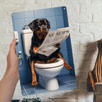Lustiges Rottweiler Metallschild | Lesender Hund Badezimmer Deko