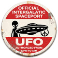 UFO Alien Weltraumhafen Metallschild | Sci-Fi Wandbild (20x20 cm)
