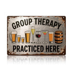 Gruppentherapie wird hier praktiziert MetallschildLustige Bar Wanddeko, Bier Wein Cocktail Blechschild