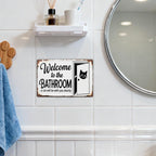 Letrero rústico de metal blanco con diseño de gato y la frase "Welcome To The Bathroom" para decoración del hogar, baño…