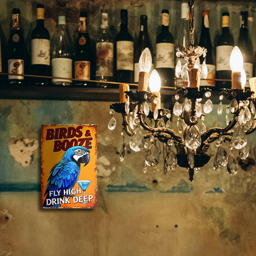 Enseigne en métal vintage Perroquet et cocktail avec inscription « Birds And Booze Fly High » Décoration de bar pour les hô…
