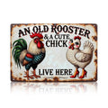An Old Rooster and a Cute Chick Live Here Metallschild | Bar & Pub Deko