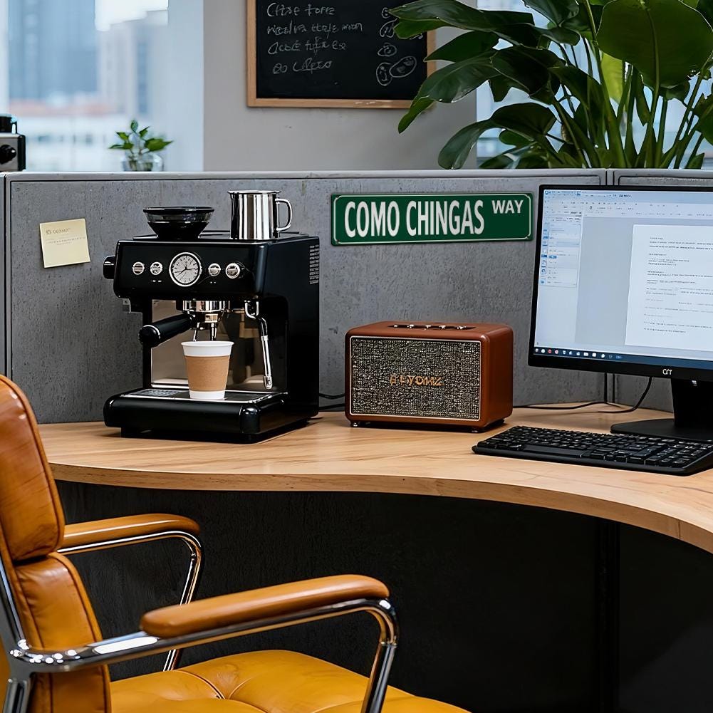 Green Como Chingas Way Street Sign Style Plaque - Retro Text Metal Wall Art for Home Office, Bar, or Party Room Decor